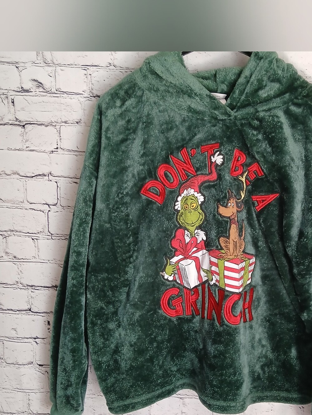 Green Grinch fleece hoodie Size Medium